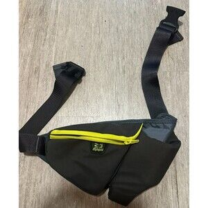amphipod Neoprene Running Belt 1 Pocket Zip, Adjustable, 1 iphone Bottle pocket
